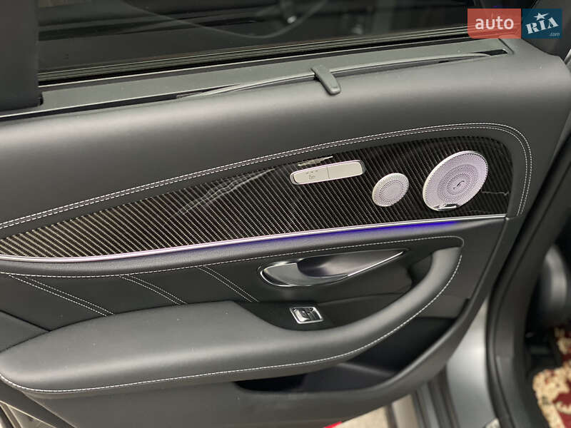 Седан Mercedes-Benz E-Class 2018 в Києві