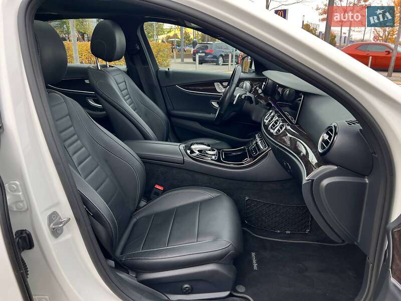 Седан Mercedes-Benz E-Class 2016 в Киеве фото 13 Седан Mercedes-Benz E-Class 2016 в Киеве