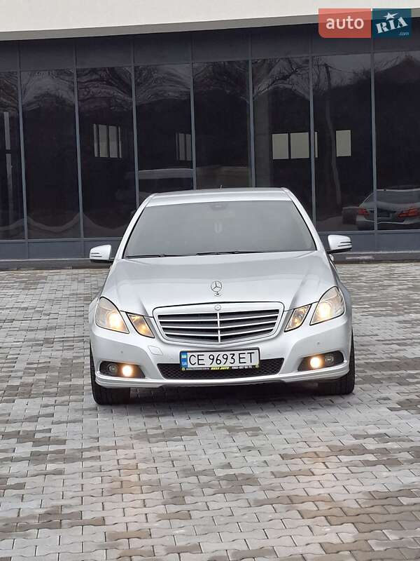 Mercedes-Benz E-Class 2010