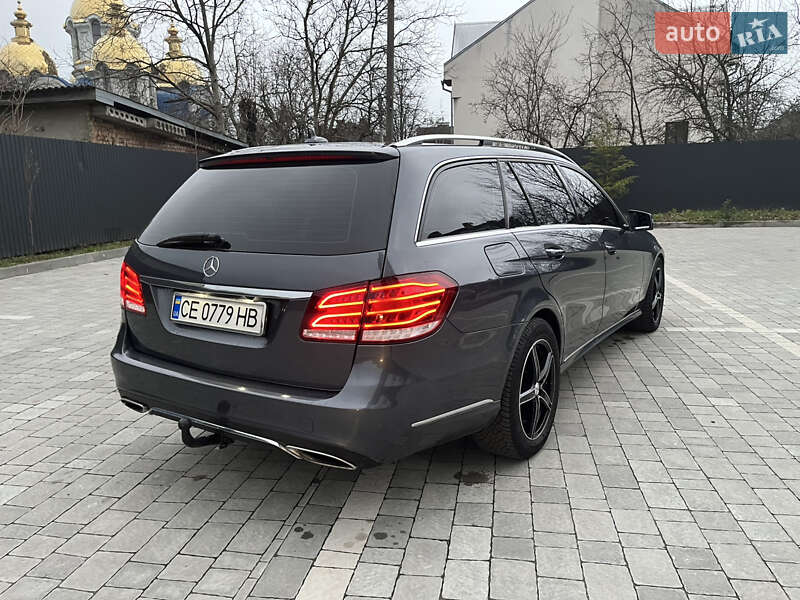Седан Mercedes-Benz E-Class 2015 в Івано-Франківську