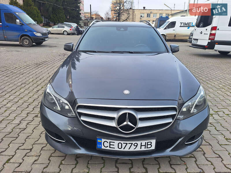 Седан Mercedes-Benz E-Class 2015 в Івано-Франківську
