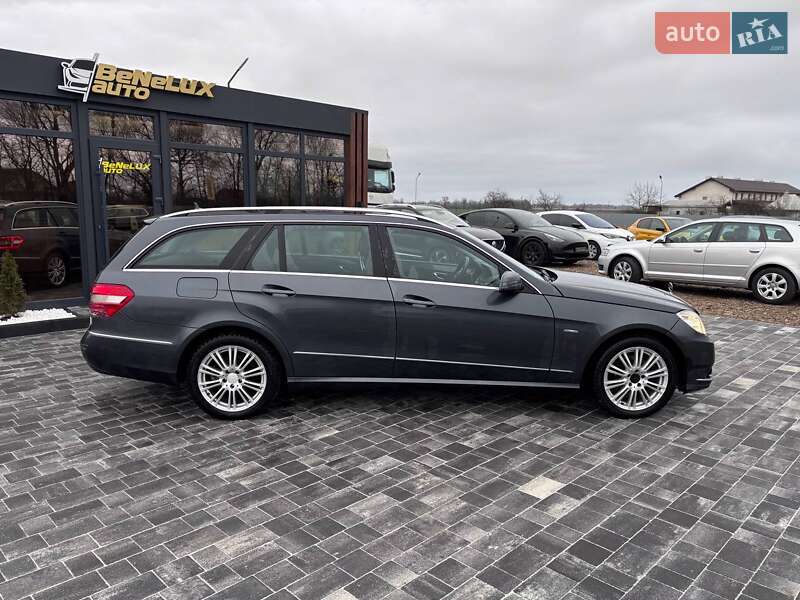 Універсал Mercedes-Benz E-Class 2010 в Коломиї