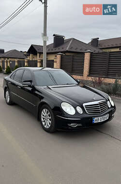 Седан Mercedes-Benz E-Class 2008 в Виннице