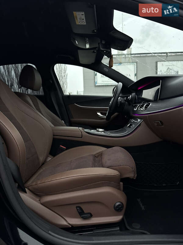 Седан Mercedes-Benz E-Class 2019 в Києві