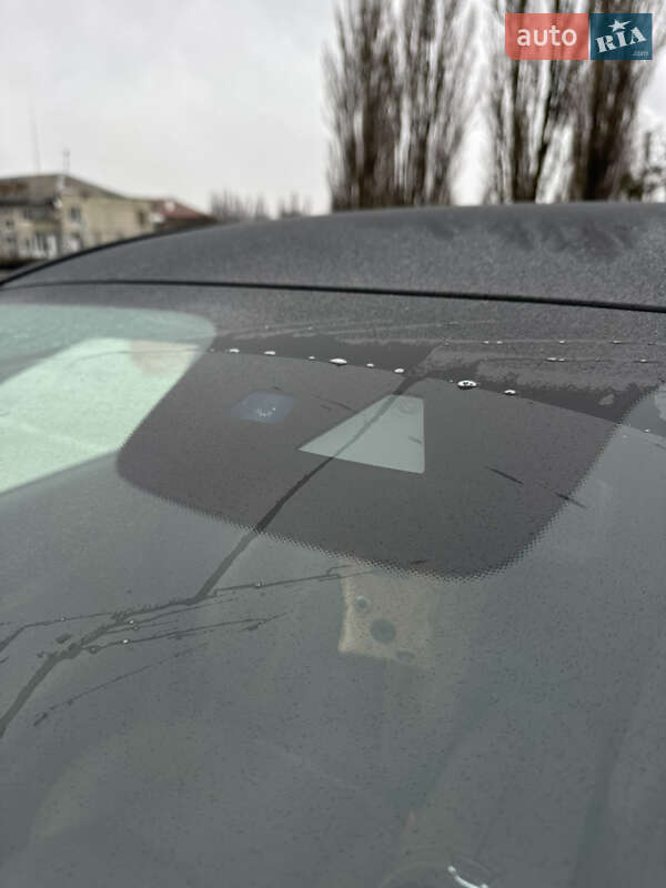 Седан Mercedes-Benz E-Class 2019 в Києві