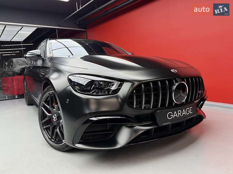 Седан Mercedes-Benz E-Class 2021 в Києві