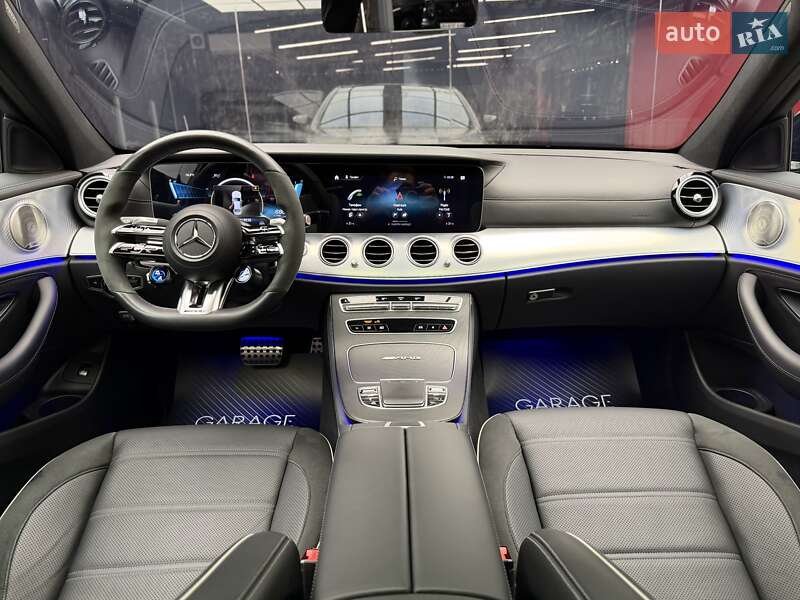 Седан Mercedes-Benz E-Class 2021 в Києві