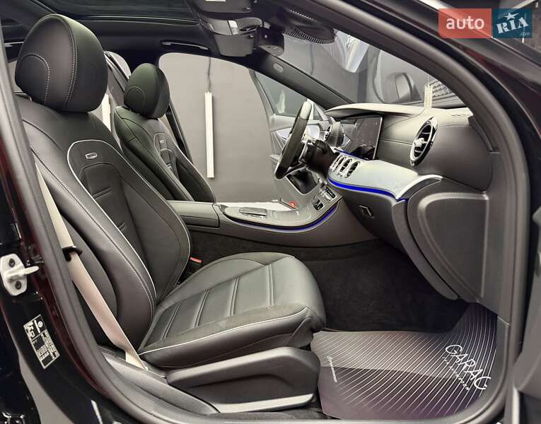 Седан Mercedes-Benz E-Class 2021 в Києві