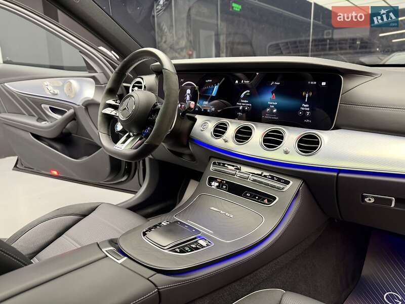 Седан Mercedes-Benz E-Class 2021 в Києві
