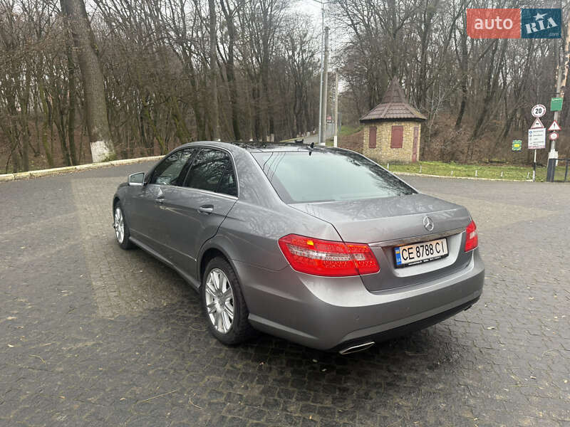 Седан Mercedes-Benz E-Class 2009 в Чернівцях