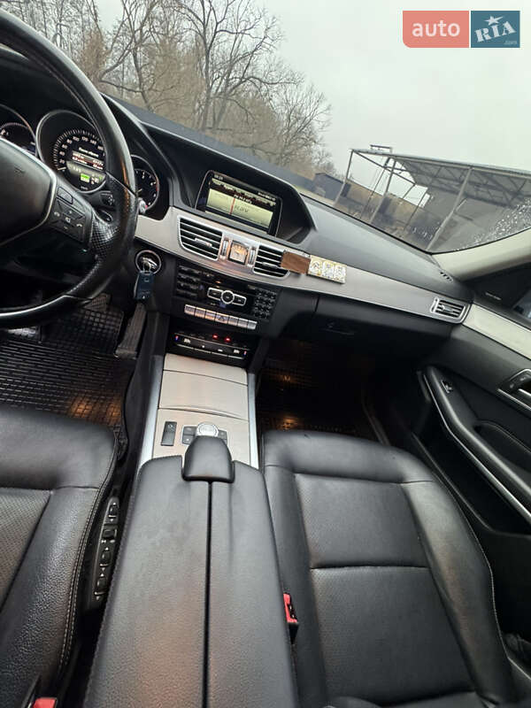 Седан Mercedes-Benz E-Class 2014 в Немишаево