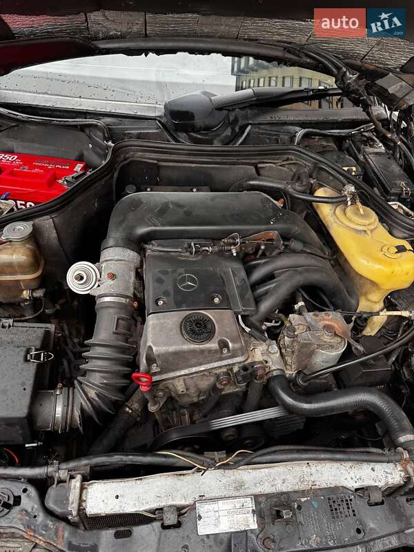 Седан Mercedes-Benz E-Class 1994 в Чернигове