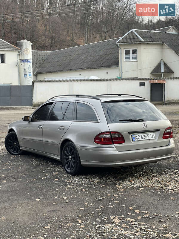Універсал Mercedes-Benz E-Class 2005 в Хусті фото 10 Універсал Mercedes-Benz E-Class 2005 в Хусті