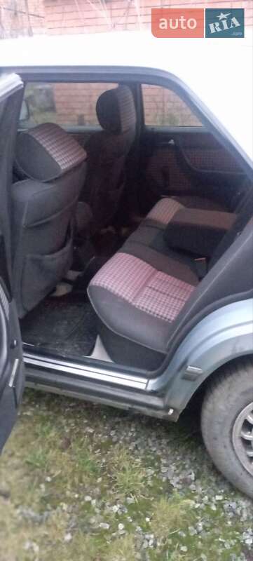 Седан Mercedes-Benz E-Class 1987 в Гостомеле фото 11 Седан Mercedes-Benz E-Class 1987 в Гостомеле