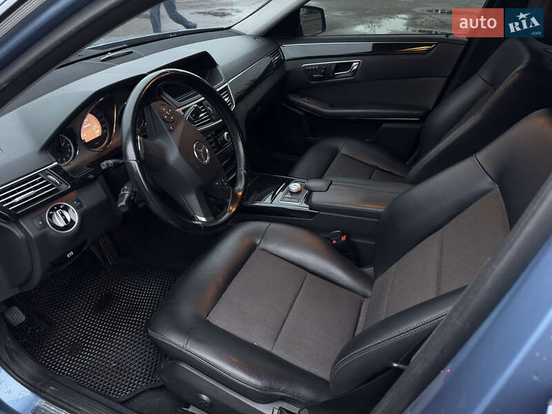 Седан Mercedes-Benz E-Class 2011 в Липовой Долине фото 20 Седан Mercedes-Benz E-Class 2011 в Липовой Долине