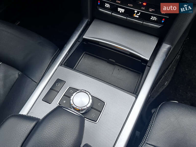 Седан Mercedes-Benz E-Class 2014 в Бучі