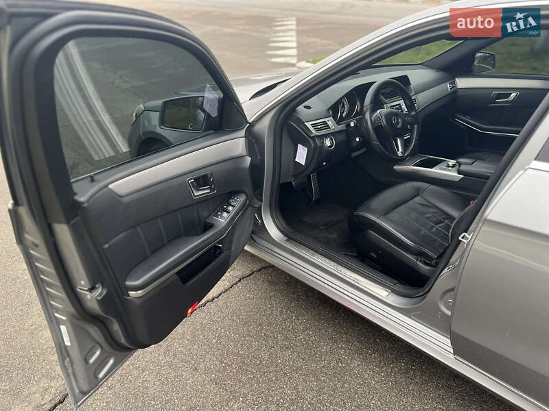 Седан Mercedes-Benz E-Class 2014 в Бучі