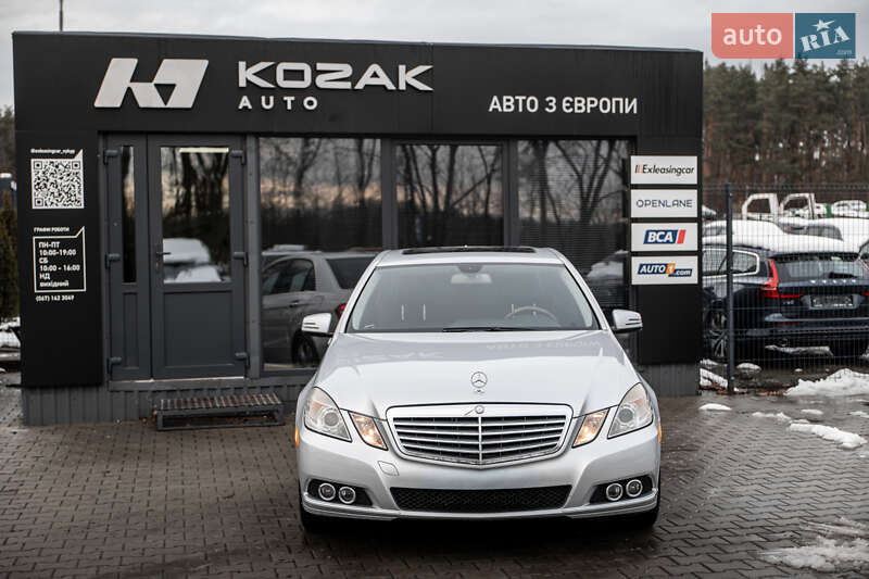 Седан Mercedes-Benz E-Class 2009 в Львове