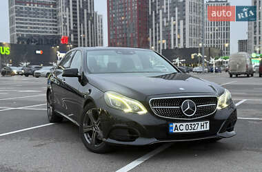 Седан Mercedes-Benz E-Class 2013 в Києві