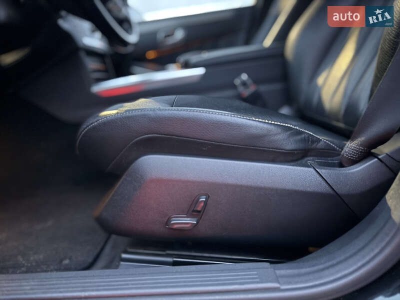 Седан Mercedes-Benz E-Class 2013 в Киеве