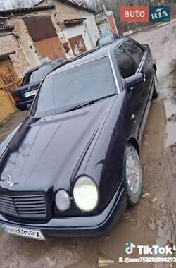 Седан Mercedes-Benz E-Class 1998 в Ставище