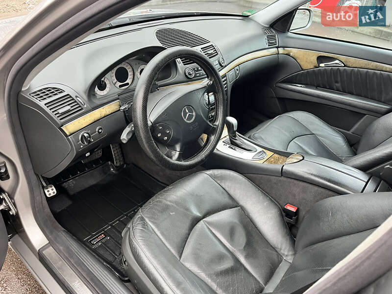 Седан Mercedes-Benz E-Class 2003 в Киеве фото 26 Седан Mercedes-Benz E-Class 2003 в Киеве