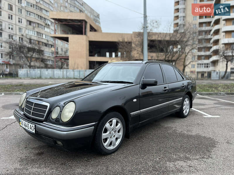 Mercedes-Benz E-Class 1998
