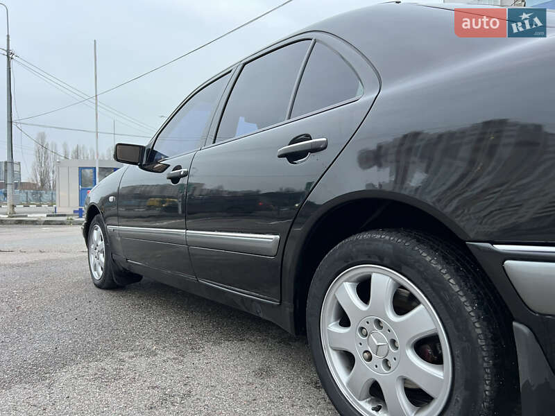 Седан Mercedes-Benz E-Class 1998 в Харькове