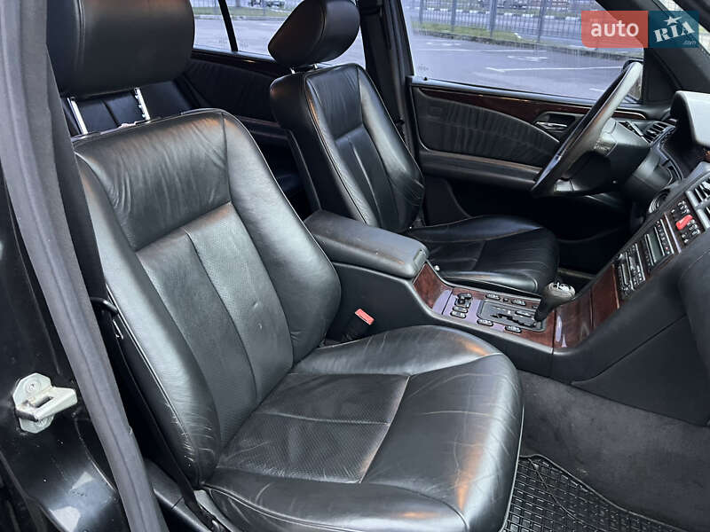 Седан Mercedes-Benz E-Class 1998 в Харькове