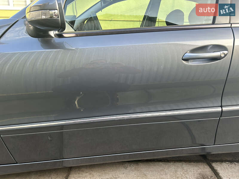 Седан Mercedes-Benz E-Class 2008 в Ужгороді