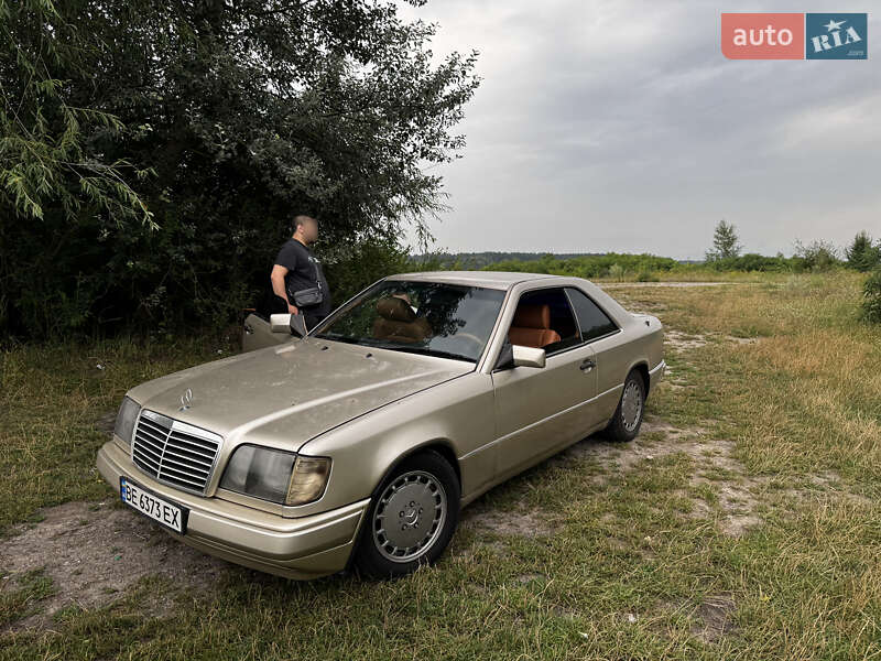 Купе Mercedes-Benz E-Class 1992 в Чернигове фото 5 Купе Mercedes-Benz E-Class 1992 в Чернигове