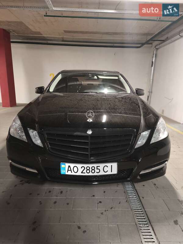Mercedes-Benz E-Class 2012