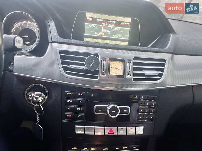 Универсал Mercedes-Benz E-Class 2015 в Виннице фото 11 Универсал Mercedes-Benz E-Class 2015 в Виннице