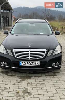 Універсал Mercedes-Benz E-Class 2010 в Вишкові