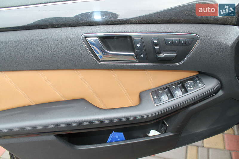 Седан Mercedes-Benz E-Class 2010 в Киверцах фото 9 Седан Mercedes-Benz E-Class 2010 в Киверцах