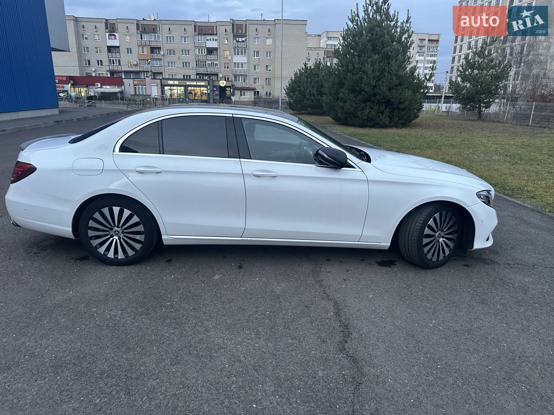 2016 Mercedes-Benz E-klasse - мініатюра 2
