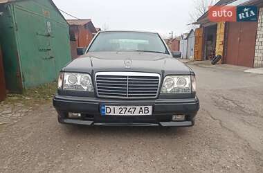 Седан Mercedes-Benz E-Class 1992 в Боярке