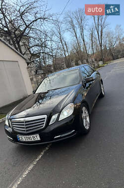 Седан Mercedes-Benz E-Class 2012 в Черновцах