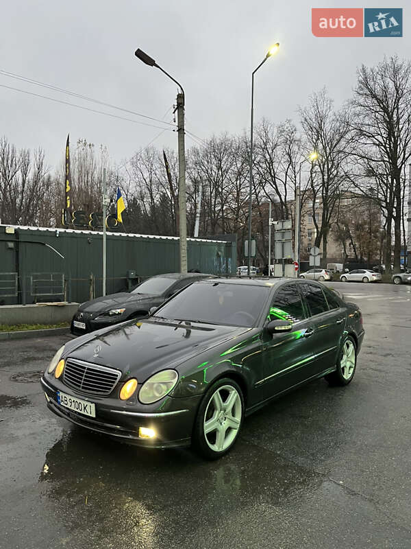 Mercedes-Benz E-Class 2003