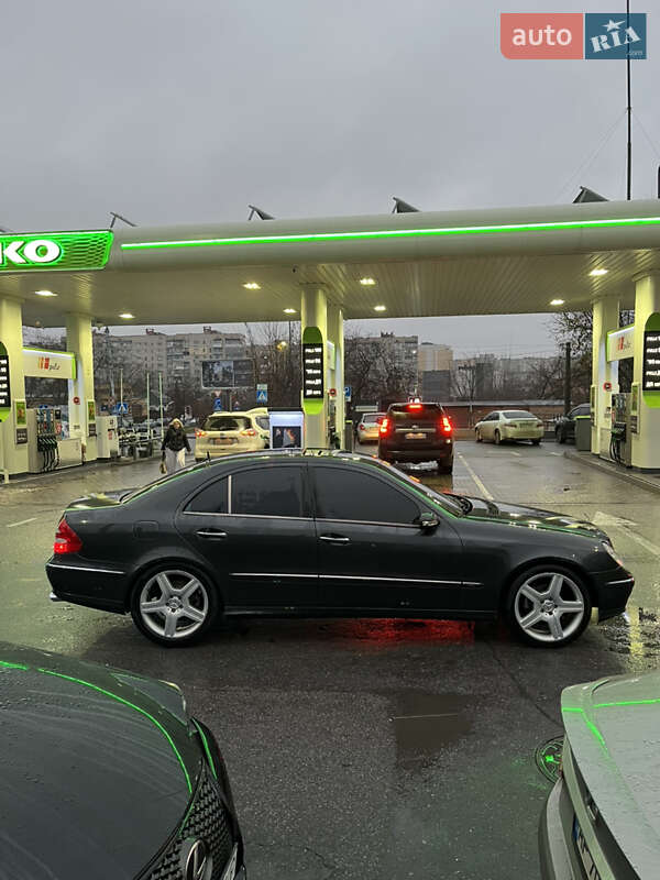 Седан Mercedes-Benz E-Class 2003 в Вінниці