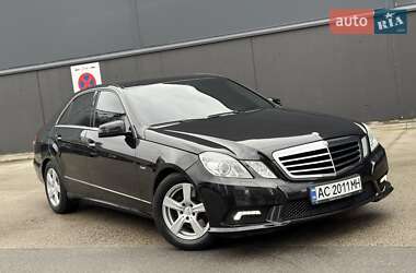 Седан Mercedes-Benz E-Class 2009 в Киеве