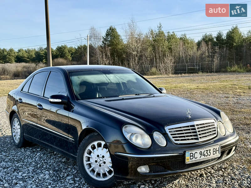 Mercedes-Benz E-Class 2005 Mercedes-Benz E-Class 2005