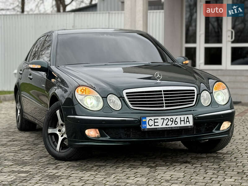 Mercedes-Benz E-Class 2004 Mercedes-Benz E-Class 2004