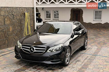 Седан Mercedes-Benz E-Class 2015 в Ровно