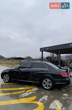 Седан Mercedes-Benz E-Class 2013 в Тячеві