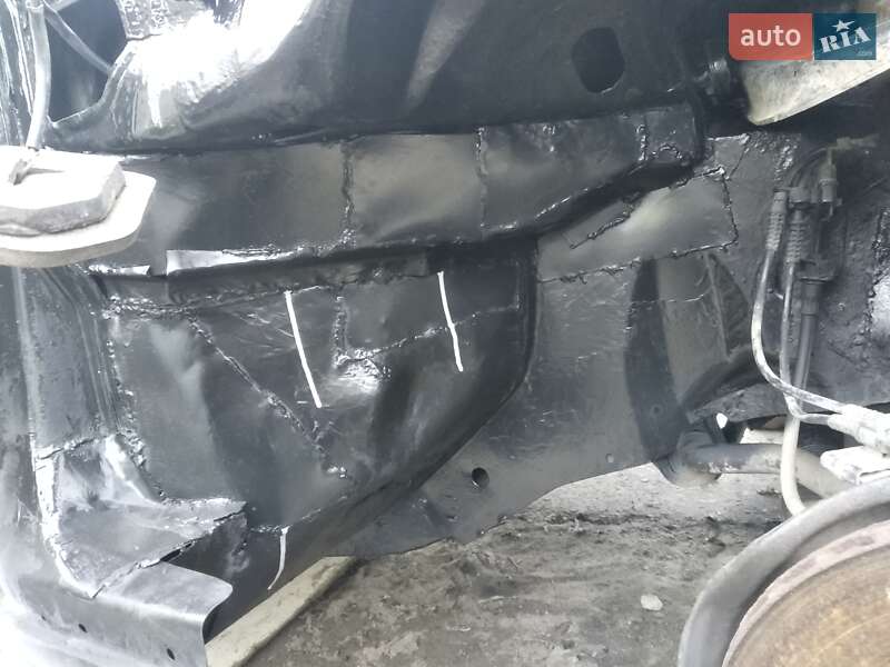 Седан Mercedes-Benz E-Class 1996 в Львові