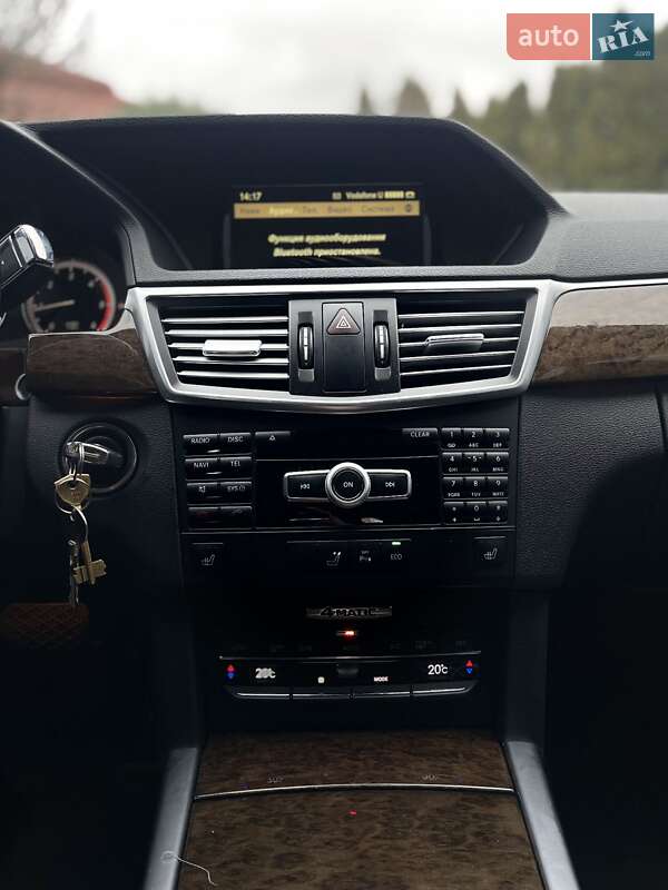 Универсал Mercedes-Benz E-Class 2012 в Ивано-Франковске