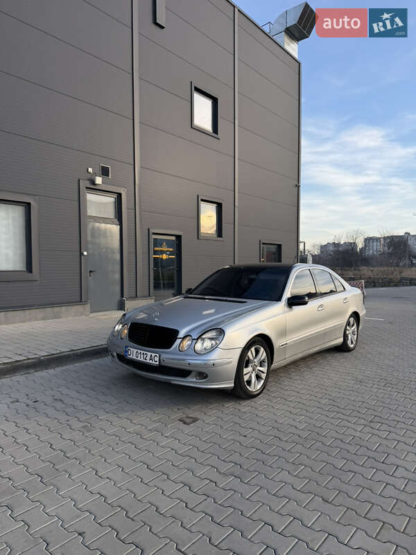 Mercedes-Benz E-Class 2002