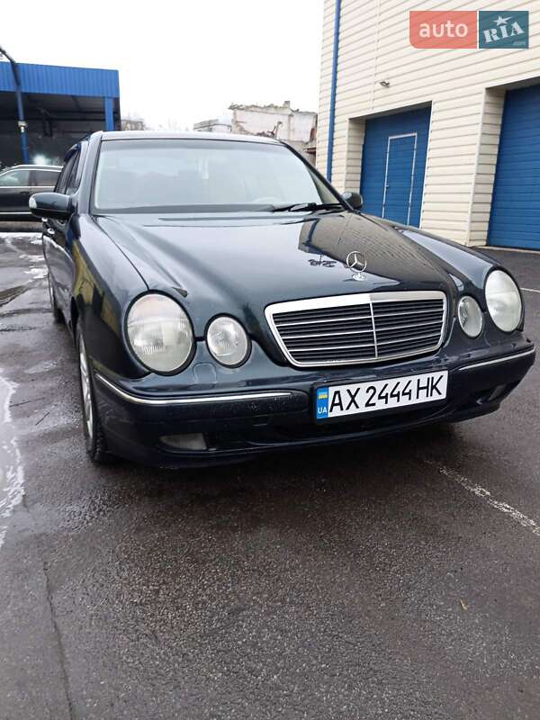 Mercedes-Benz E-Class 2002 Mercedes-Benz E-Class 2002