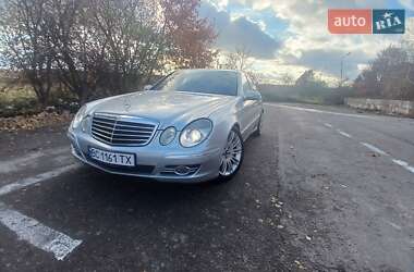 Седан Mercedes-Benz E-Class 2008 в Львові